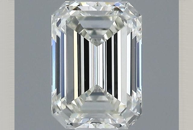 0.31 Carat Emerald Diamond