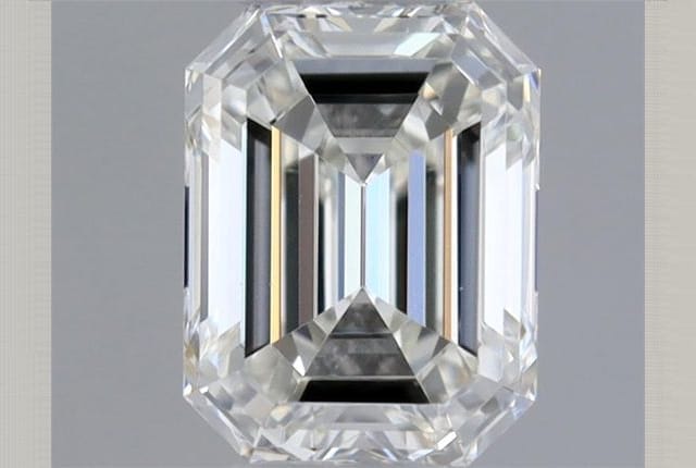 0.30 Carat Emerald Diamond