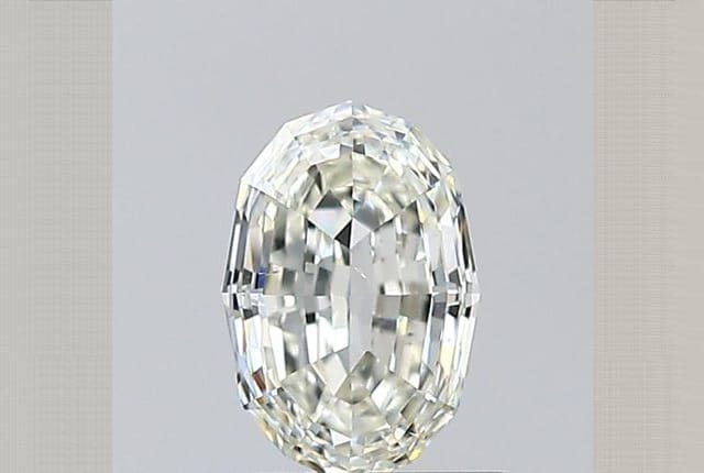 0.83 Carat Oval Diamond