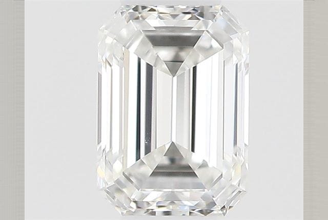 0.23 Carat Emerald Diamond