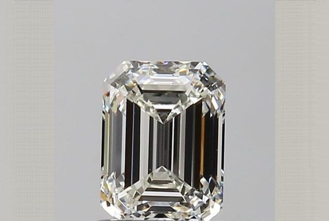 1.01 Carat Emerald Diamond