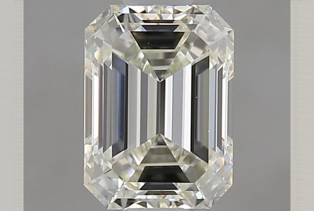 0.90 Carat Emerald Diamond