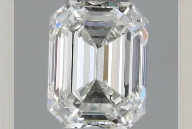 0.31 Carat Emerald Diamond