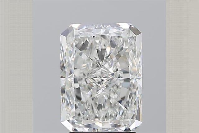 3.02 Carat Radiant Diamond