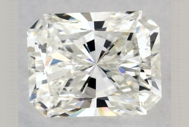 0.90 Carat Radiant Diamond