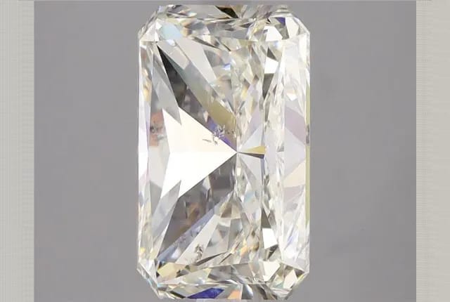 3.01 Carat Radiant Diamond