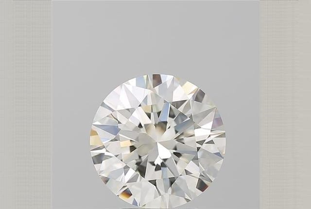 4.07 Carat Round Diamond