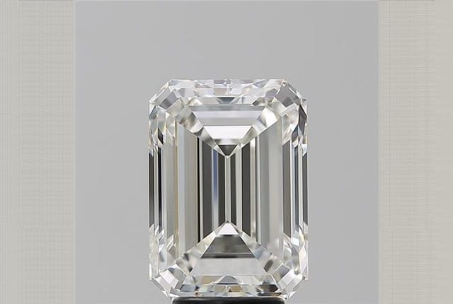 5.01 Carat Emerald Diamond