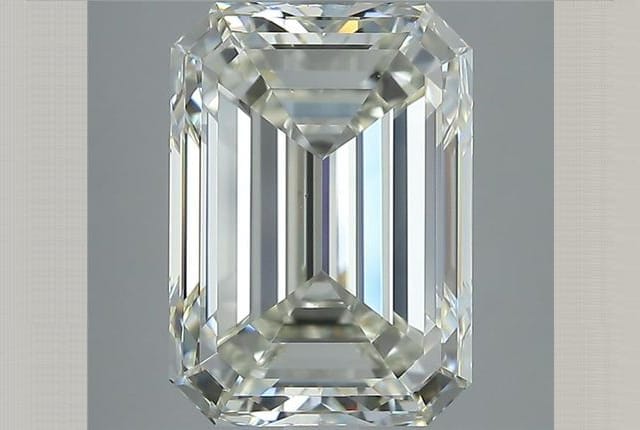5.01 Carat Emerald Diamond