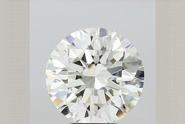 5.01 Carat Round Diamond