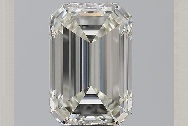 4.01 Carat Emerald Diamond
