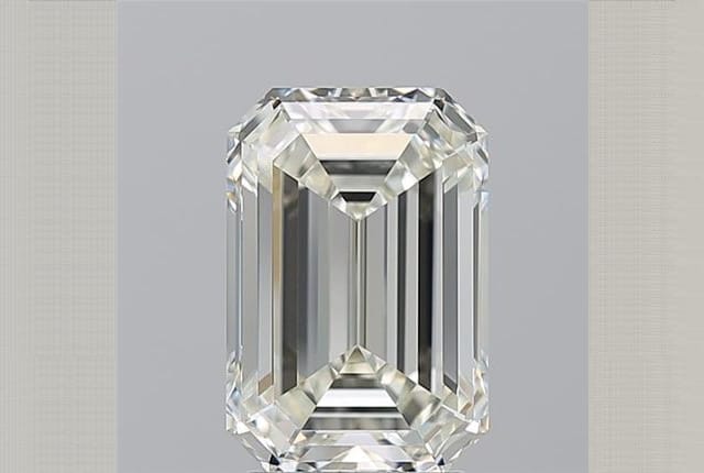 3.23 Carat Emerald Diamond