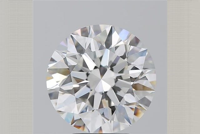 5.01 Carat Round Diamond