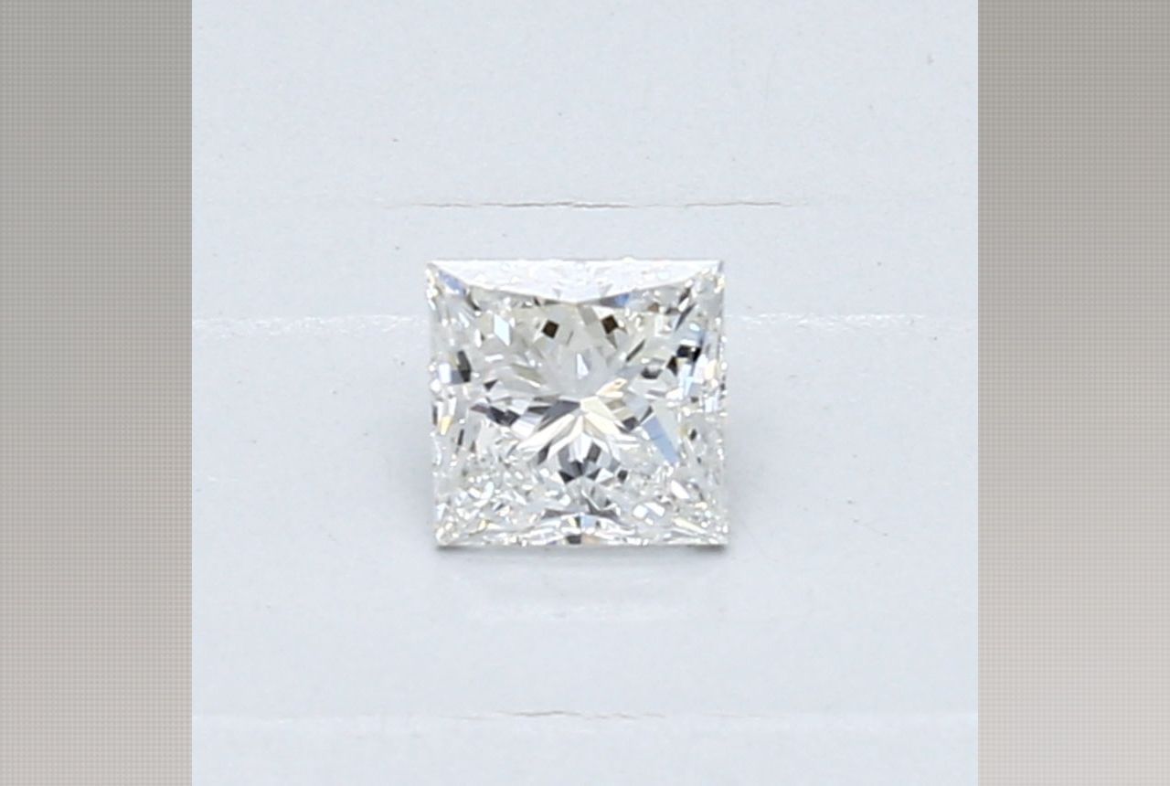 0.28 Carat Princess Diamond