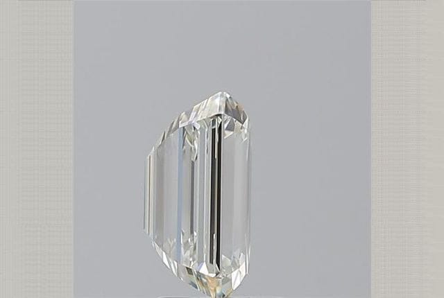 2.50 Carat Emerald Diamond