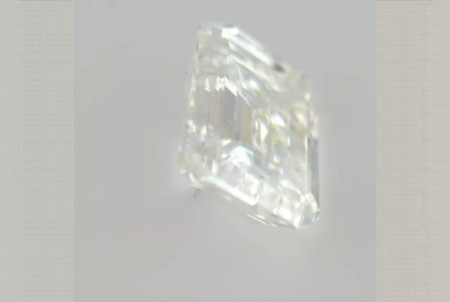 4.00 Carat Emerald Diamond