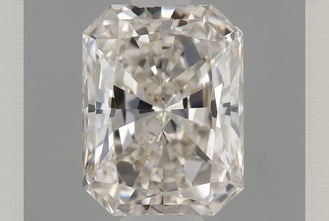 0.90 Carat Radiant Diamond