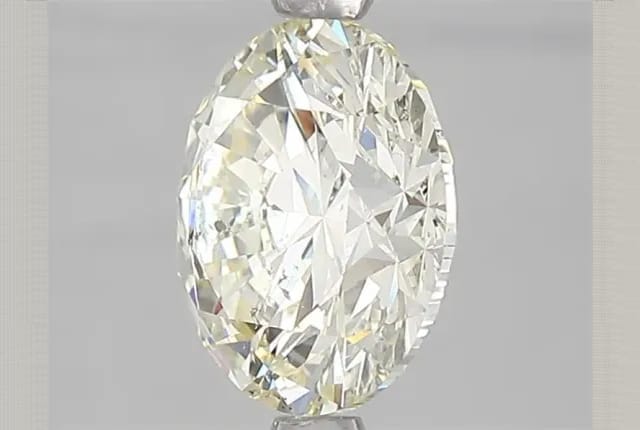 2.01 Carat Round Diamond
