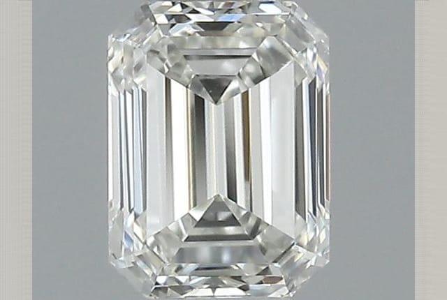 0.30 Carat Emerald Diamond
