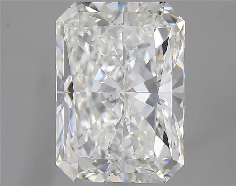 3.01 Carat Radiant Diamond