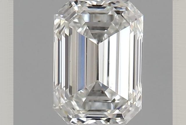 0.30 Carat Emerald Diamond