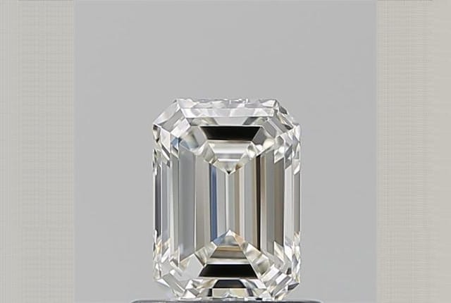 0.75 Carat Emerald Diamond