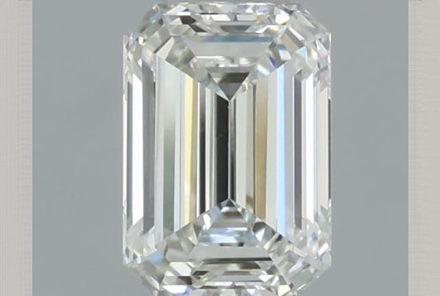 0.33 Carat Emerald Diamond