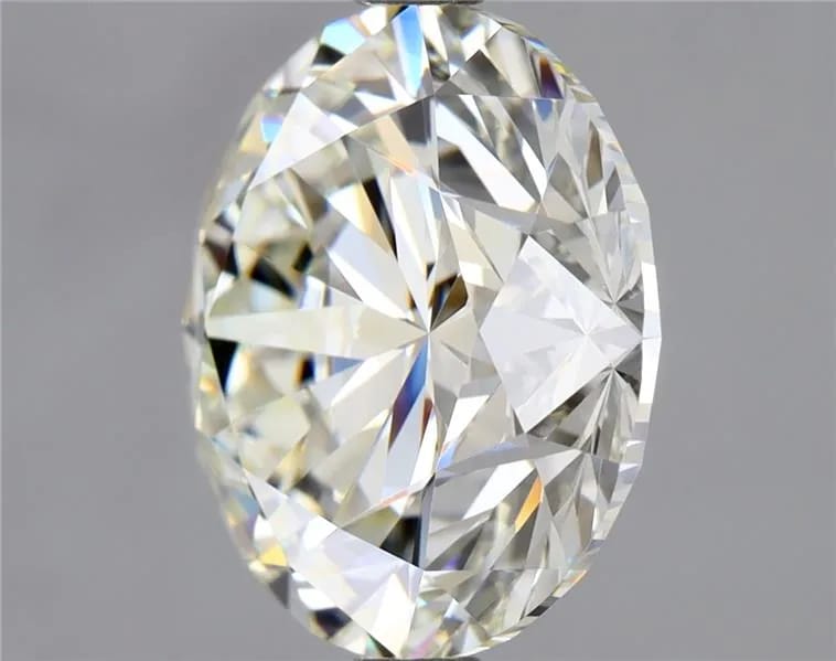 3.01 Carat Round Diamond