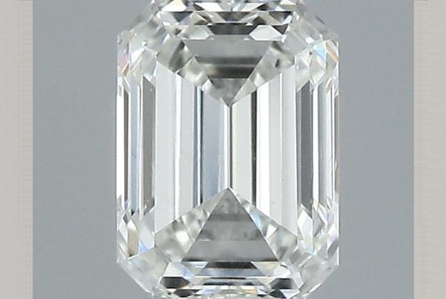 0.30 Carat Emerald Diamond