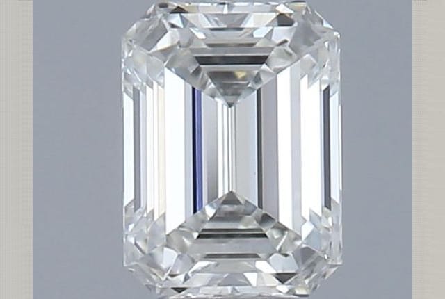 0.30 Carat Emerald Diamond