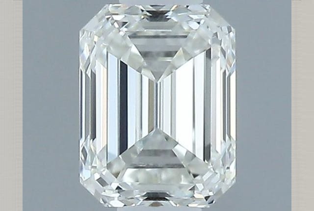 0.30 Carat Emerald Diamond