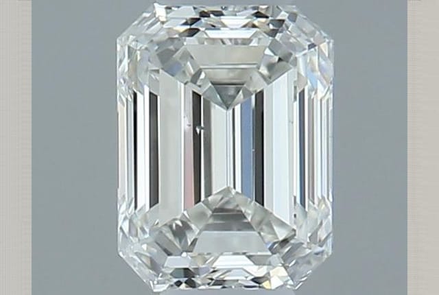 0.30 Carat Emerald Diamond