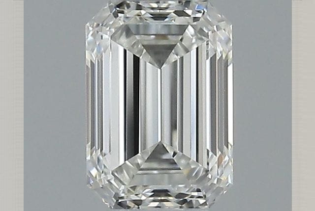 0.30 Carat Emerald Diamond