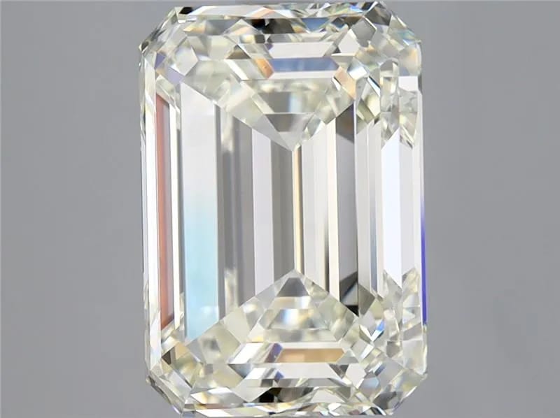 4.80 Carat Emerald Diamond