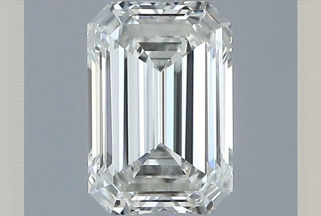 0.30 Carat Emerald Diamond