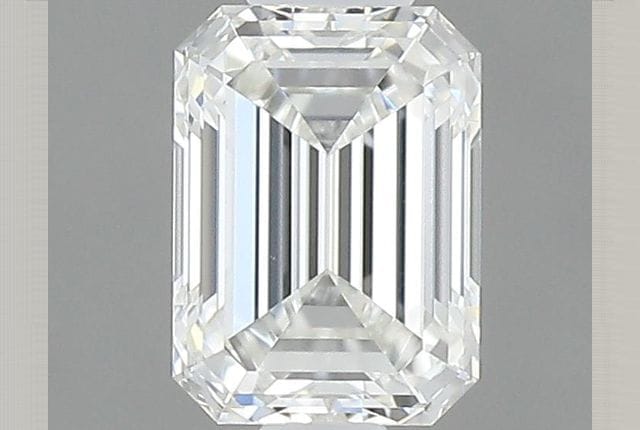 0.30 Carat Emerald Diamond