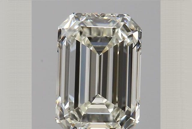 0.82 Carat Emerald Diamond