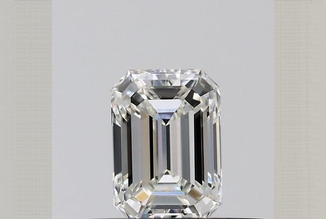 0.30 Carat Emerald Diamond