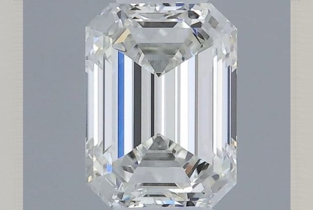 0.30 Carat Emerald Diamond