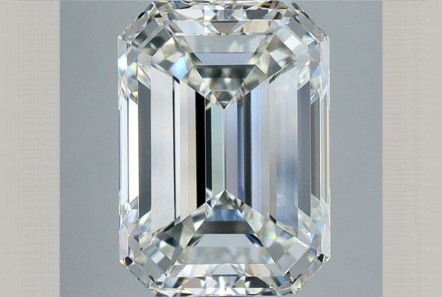 3.01 Carat Emerald Diamond
