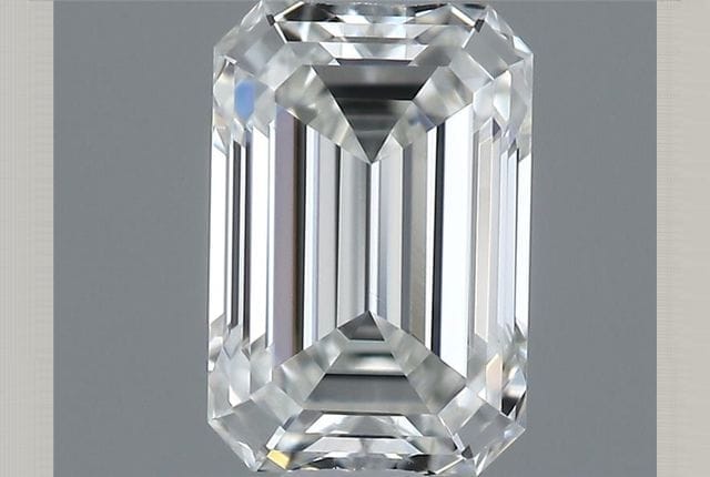 0.30 Carat Emerald Diamond