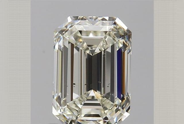 0.91 Carat Emerald Diamond