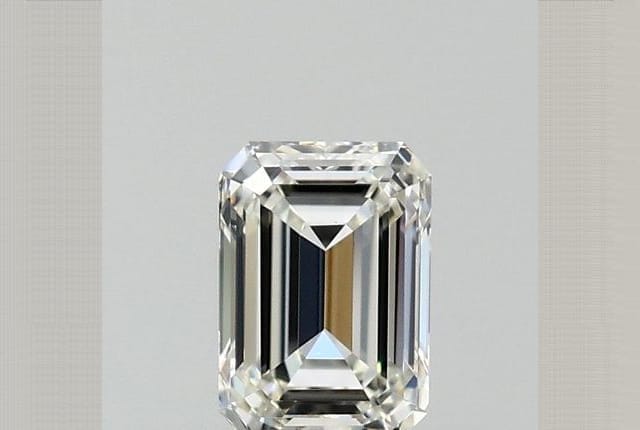 0.30 Carat Emerald Diamond