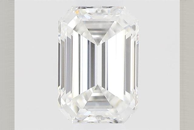 0.23 Carat Emerald Diamond