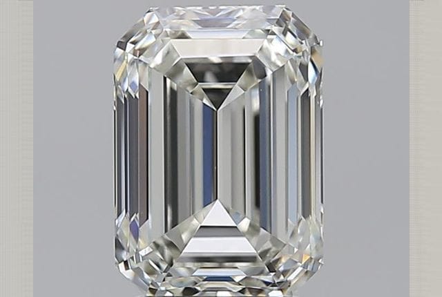 3.01 Carat Emerald Diamond