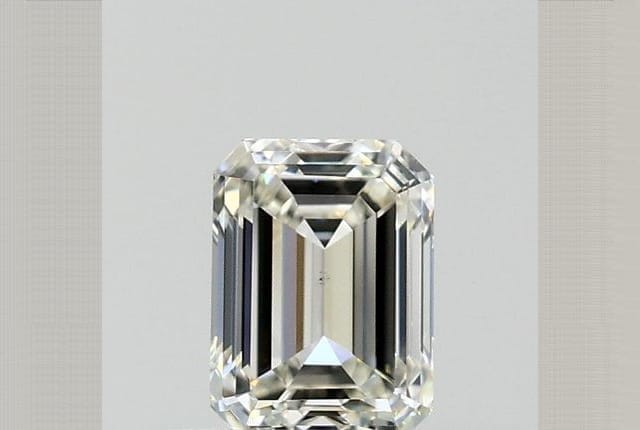 0.40 Carat Emerald Diamond