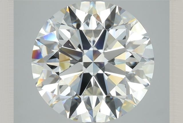 5.01 Carat Round Diamond