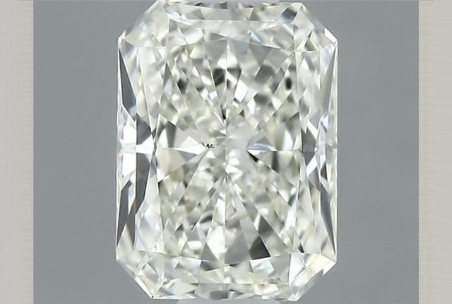 0.41 Carat Radiant Diamond