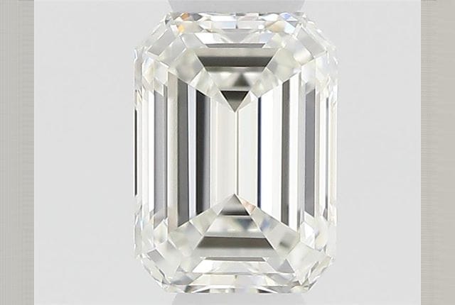 0.30 Carat Emerald Diamond