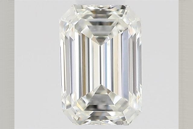 0.30 Carat Emerald Diamond